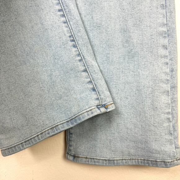 Levi's | Light Wash High Waisted Crop Flare Jeans ALTERED - Picture 5 of 9